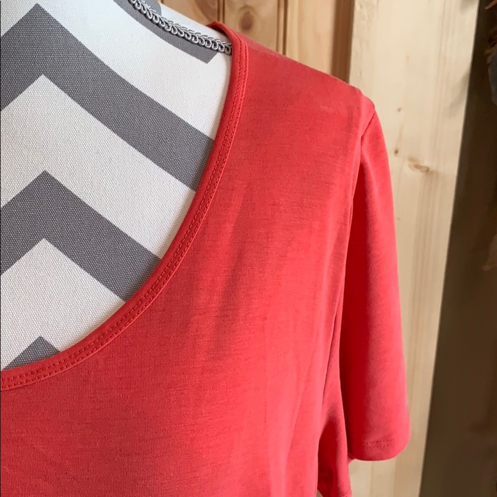 LuLaRoe | Classic T